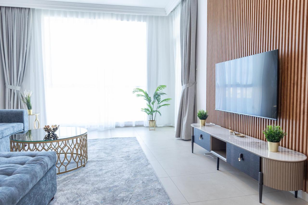 Al Bateen Resdences By Happy Season Jbr Apartment